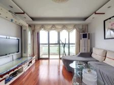 金铭新水岸 3室2厅 135.64平