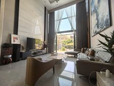 沿海丽水佳园 双拼别墅 全新装修拎包入