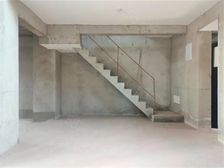 带车位 大花园 联排别墅 146万