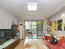 轻松改四房,接受置换,满五税少,小区中心位置,有钥匙,看中谈