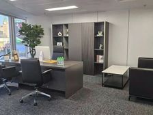 5元出租:东方广场556平米,俯瞰王府井步行街丨港资物业服务