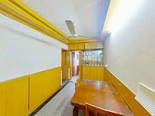 612号口小两房,中间楼层,花园位置,小区出口近,采光好