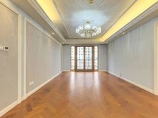 鲁信随珠花园 3室2厅 153.92平