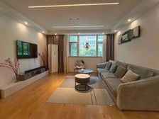 徐家汇烫金地段!板式南北通!电梯小高层一梯两户!房东出国急卖