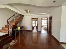 送超高阁楼不算产证面积,可做4房,商圈环绕!临汽车站 现浇房