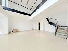 吉宝凌云峰阁 6室2厅 西南