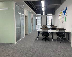 亦庄大族商圈甲级写字楼/业主移民南向急于出售可随时看房