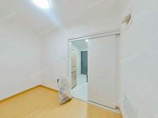 新出斜土路486弄小区交通便捷 满五 医疗配套成熟 精装好房