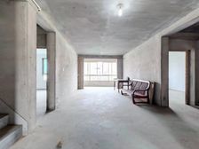 正规复试,赠送80平露台,四房朝南,纯毛坯,圆您装修设计梦