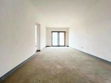 中鐡建水岸公馆 百变毛坯 央企品质 首付3成 来电减20万