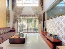 性价比高的 双拼别墅 带装修 星港湾 5室 看湖景 采光好