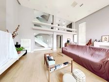 地铁口 泉景花园 双拼别墅 环绕花园 实用面积大 房主急售