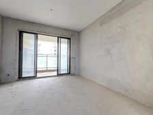 鹏达南山壹号 5室2厅1卫 毛坯 105万元