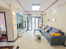 采光通透四面通风适合情侣家庭入住