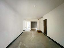 渝北区 香港置地衿湖翠林公园8号 三房 146万