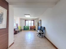 我是此房维护人 真实在售 看房和我联系 采光好 房主诚意出售