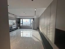 中铁滨海梧桐。小两室,看房方便