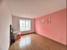 !虹梅景苑二街坊一室一厅 电梯高区视野开阔,随时看房