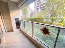 首地旁 大横厅 1梯1户 户型方正双阳台带花园