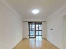 价格包满意,车位电梯房子,看了就喜欢的房子