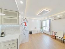 高区景观房,非顶楼,视野采光无遮挡,业主诚意出售,看房方便