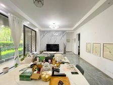 渝北区 中粮中央公园祥云A区 三房 227万