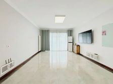 单价8千多主城区三环精装电梯双气大四房双卫