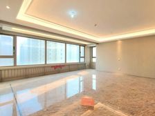 万科世曦 141平东边厅带车位 好位置好楼层 全新未入住