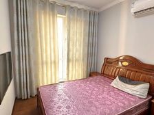 精装好房 临地铁 出行方便 正南朝向 产权清晰 电梯房