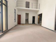 捡趴活哟!东站旁联排合院,独门独院,带花园和露台,次新小区