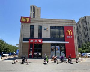 !年租金68万,丽泽独栋!日客流量20万加,全业态费