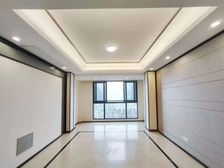 150平大四房,满5 ,税费低,随时看房,价格包车位