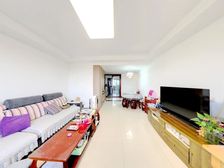 机场路,28,精装11层电梯跃层,08房龄没占,一梯两户