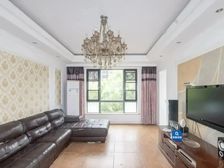 有产权车位,电梯中区三房两卫,价好谈,诚意出售