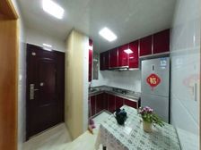 徐家汇一路之隔! 小户型!送20平露台!三轨交汇来电即看!