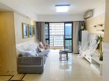 三期南北对流,满五唯一免个税,包一个产权车位。