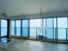 万科三期 一线笋盘 业主急售 价格还能谈 房屋保养好 随时看