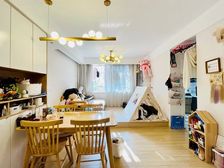 精装带70平方屋顶花园 拎包入住