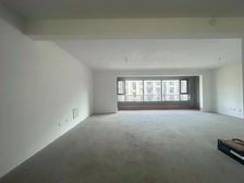 德润天合电梯洋房沿河观景四室两厅带大露台户型好带车位急售