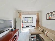 出行方便 南北通透 精装一年 满五税少