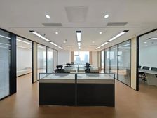 体育西商圈 粤海天河城大厦 150方单位 东南向电梯口