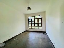 U户型带中庭,看房有钥匙,小区中间位置大花园占地800平.