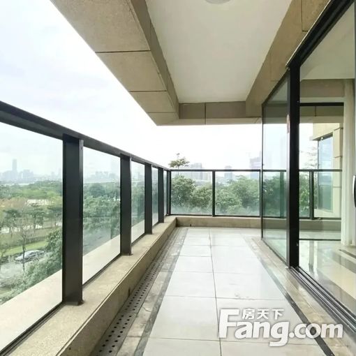 保利天悦 5室2卫2厅 286平豪华装修