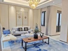 山语澜院 4室2厅2卫 精装修 249万元 143平米