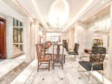 奥体旁别墅出售!中海奥龙观邸别墅 !大院子!上下四层!带车库