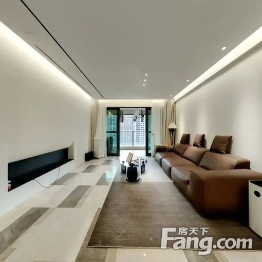 琶洲保利天悦南向豪装四房 高层视野佳 江景大平层 看房方便