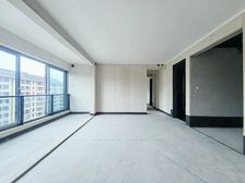 中央公园一环 国浩白屿林 清栋