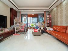 王方晶推荐:深高可用,板楼南北通透,花园泳池小区