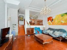 证大联体别墅 诚意出售 小区央坐 附赠福外 双车位赠送