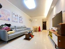 海伦堡松湖湾 精装可拎包入住 小三居 满五 正南朝向 次新房